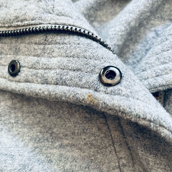 ❤️ HOST PICK ❤️ Banana Republic coat - Picture 4 of 4